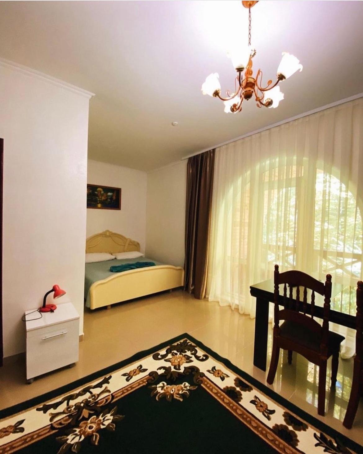 Hotel Perlyna Podillyа Satanov Exteriér fotografie