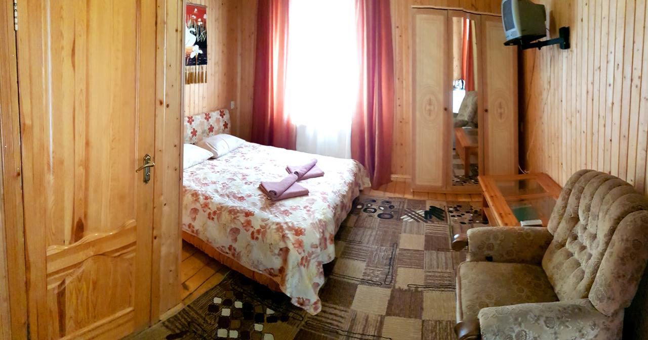 Hotel Perlyna Podillyа Satanov Exteriér fotografie